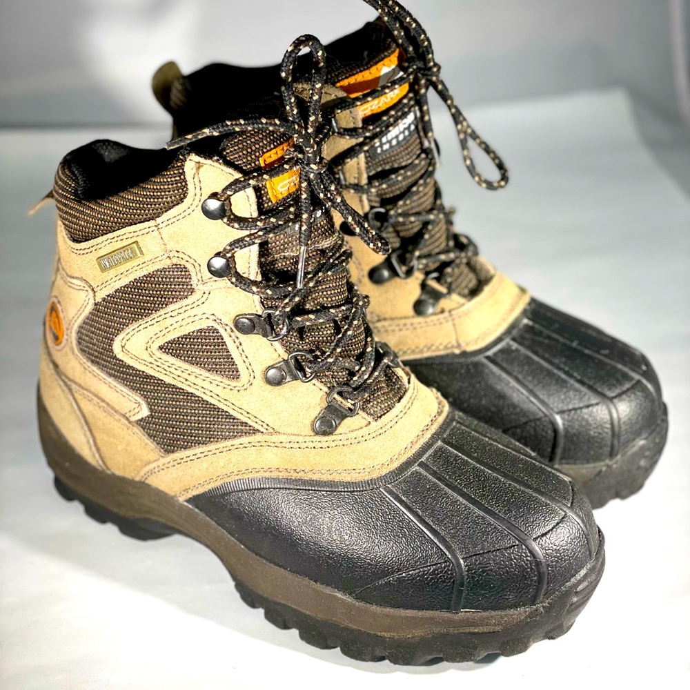 Eagle 09‎